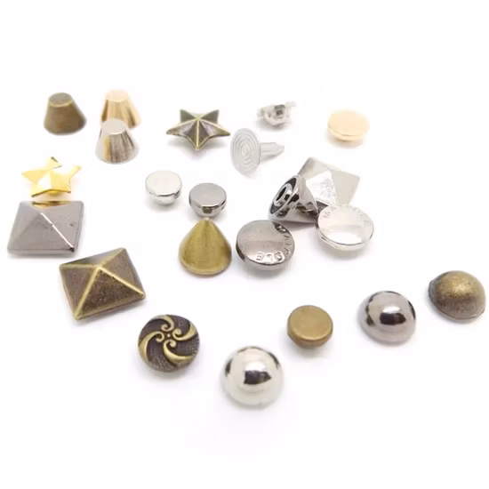 Дешевая цена на заказ с металлической джинсовой заклепкой с логотипом, джинсовыми пуговицами и заклепкой